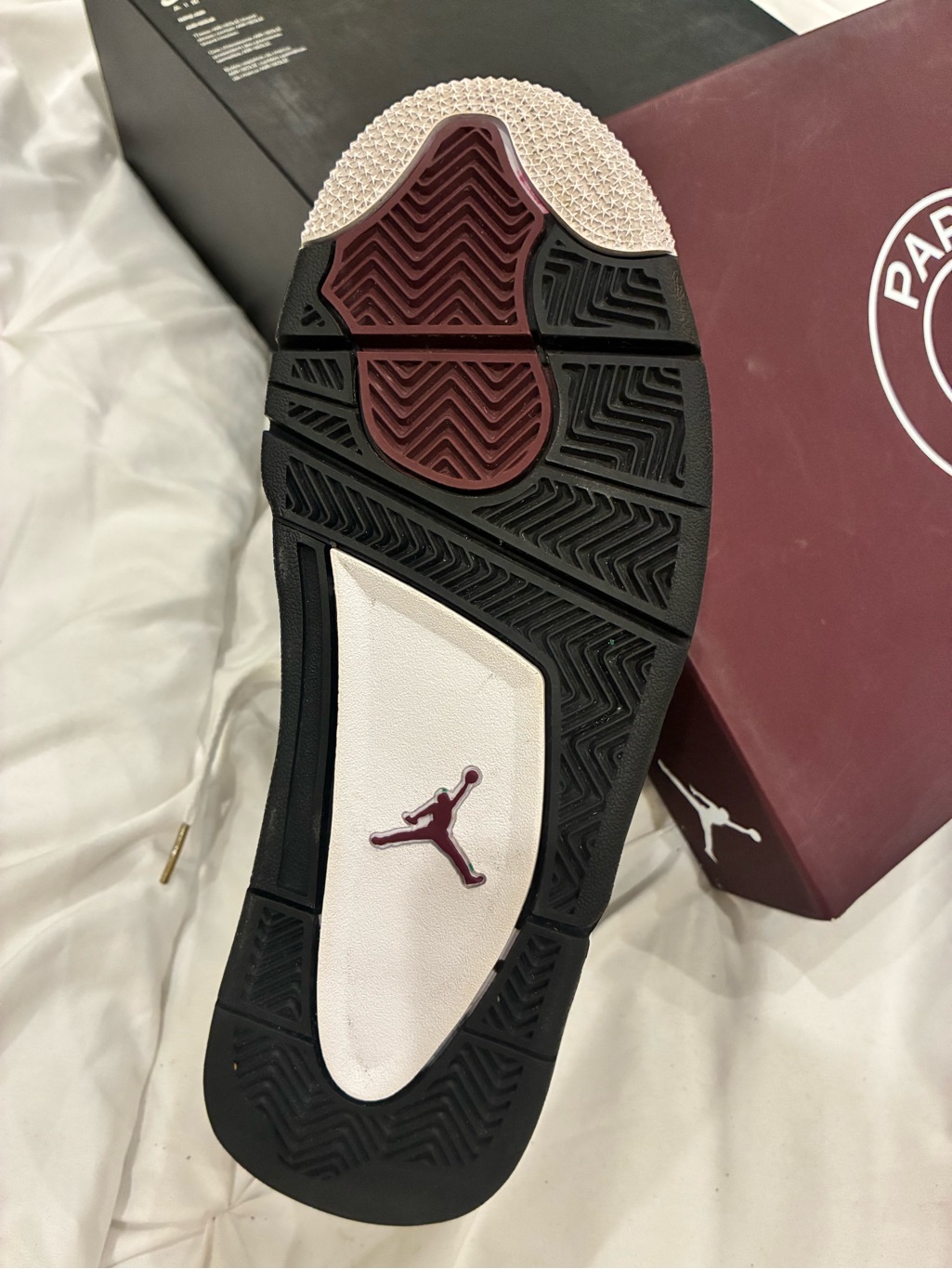 Jordan Men’s Sneakers - White/Maroon/Black